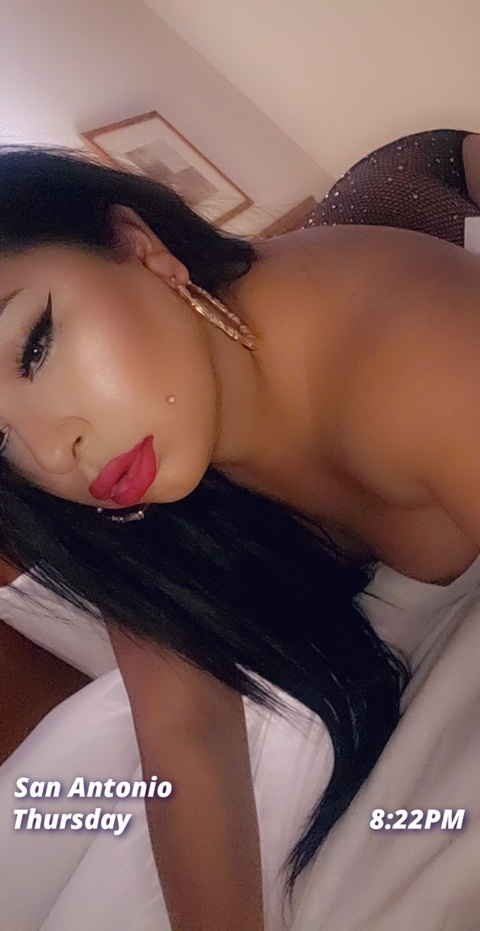 alejandra210 onlyfans leaked picture 1