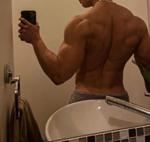 calebaraef onlyfans leaked picture 1