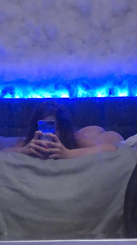 cometakeabite onlyfans leaked picture 1