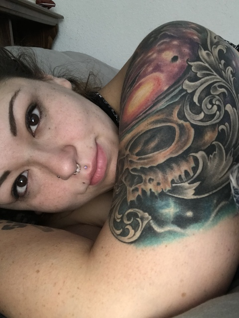 dizzytypebroad onlyfans leaked picture 2