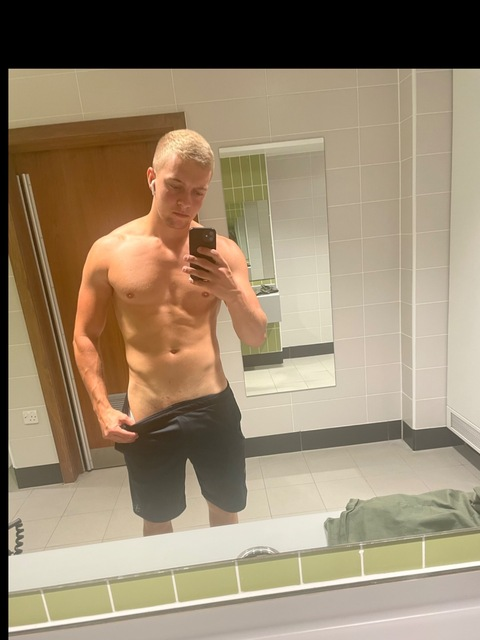 freejameshumphreys onlyfans leaked picture 2