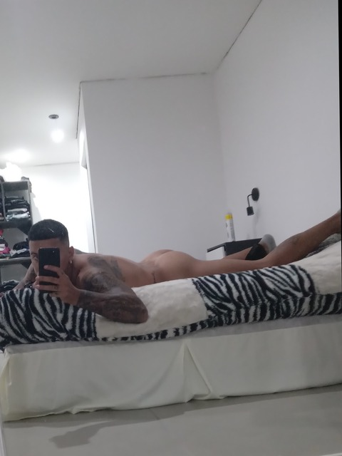 matiass07 onlyfans leaked picture 2