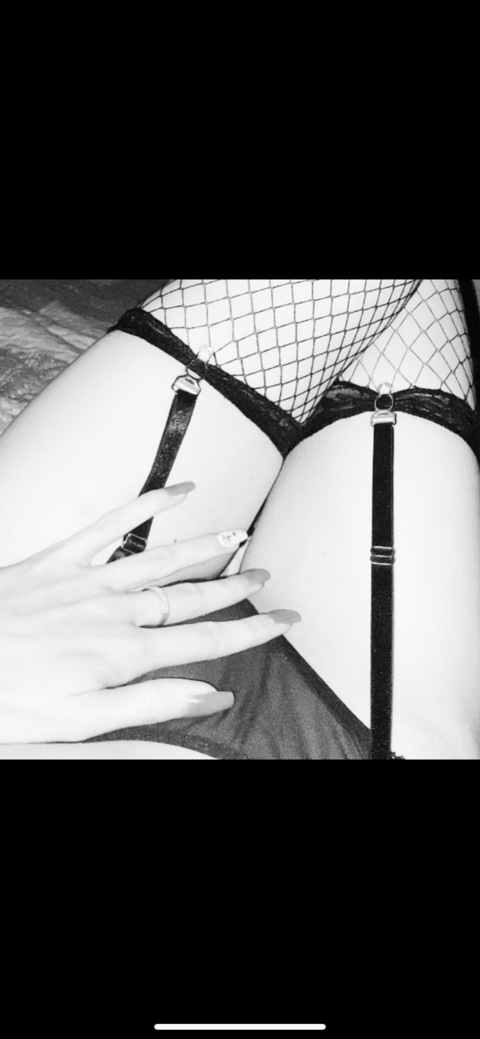 milanaco onlyfans leaked picture 1