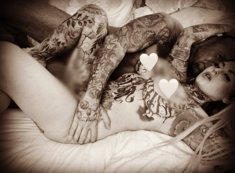 missnadia_mrpeter onlyfans leaked picture 2