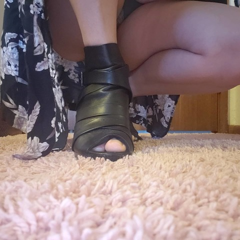 sassylittlefeet onlyfans leaked picture 1