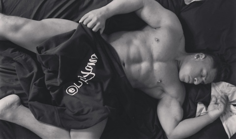 sexylatinlover onlyfans leaked picture 1