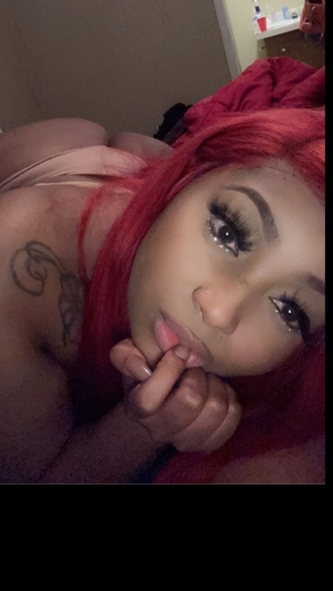 sweetlikecandy94 onlyfans leaked picture 2