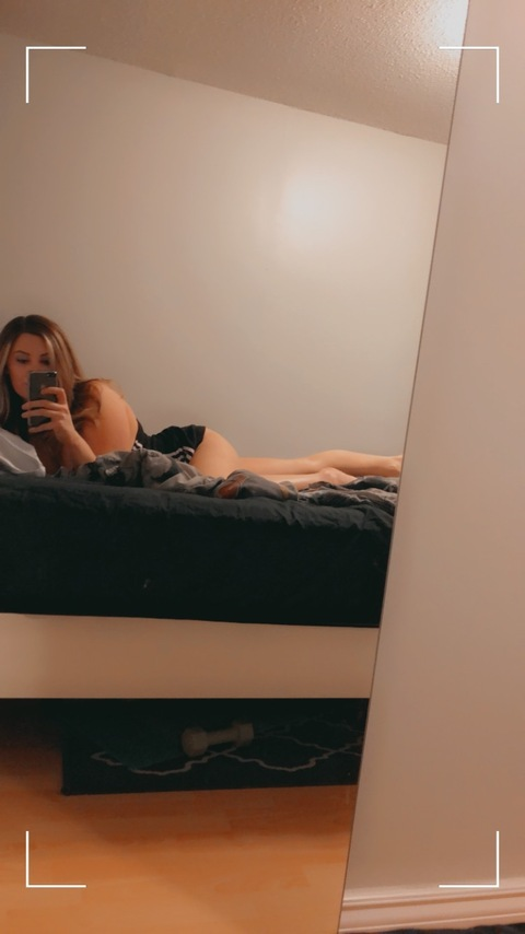 taylor_ellana onlyfans leaked picture 1