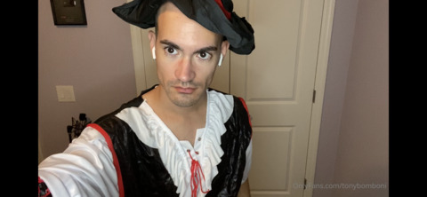 tonybomboni onlyfans leaked picture 1