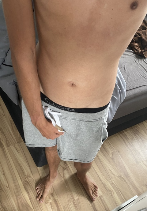 twoyoungboys onlyfans leaked picture 2