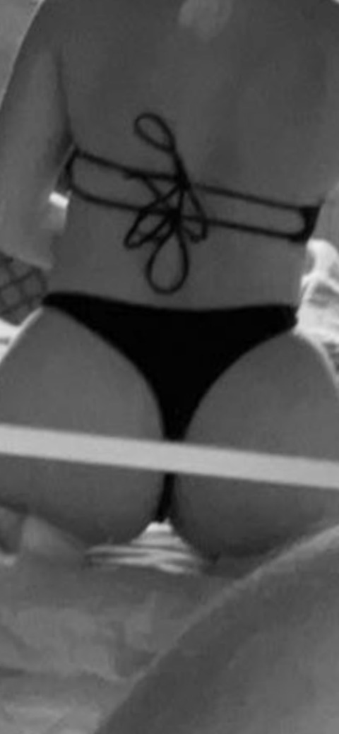 u273807452 onlyfans leaked picture 2