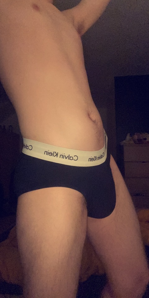 u33349252 onlyfans leaked picture 1